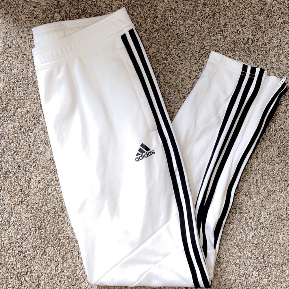 adidas woman’s training pants